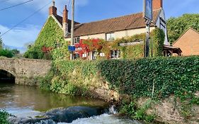 The White Horse Inn